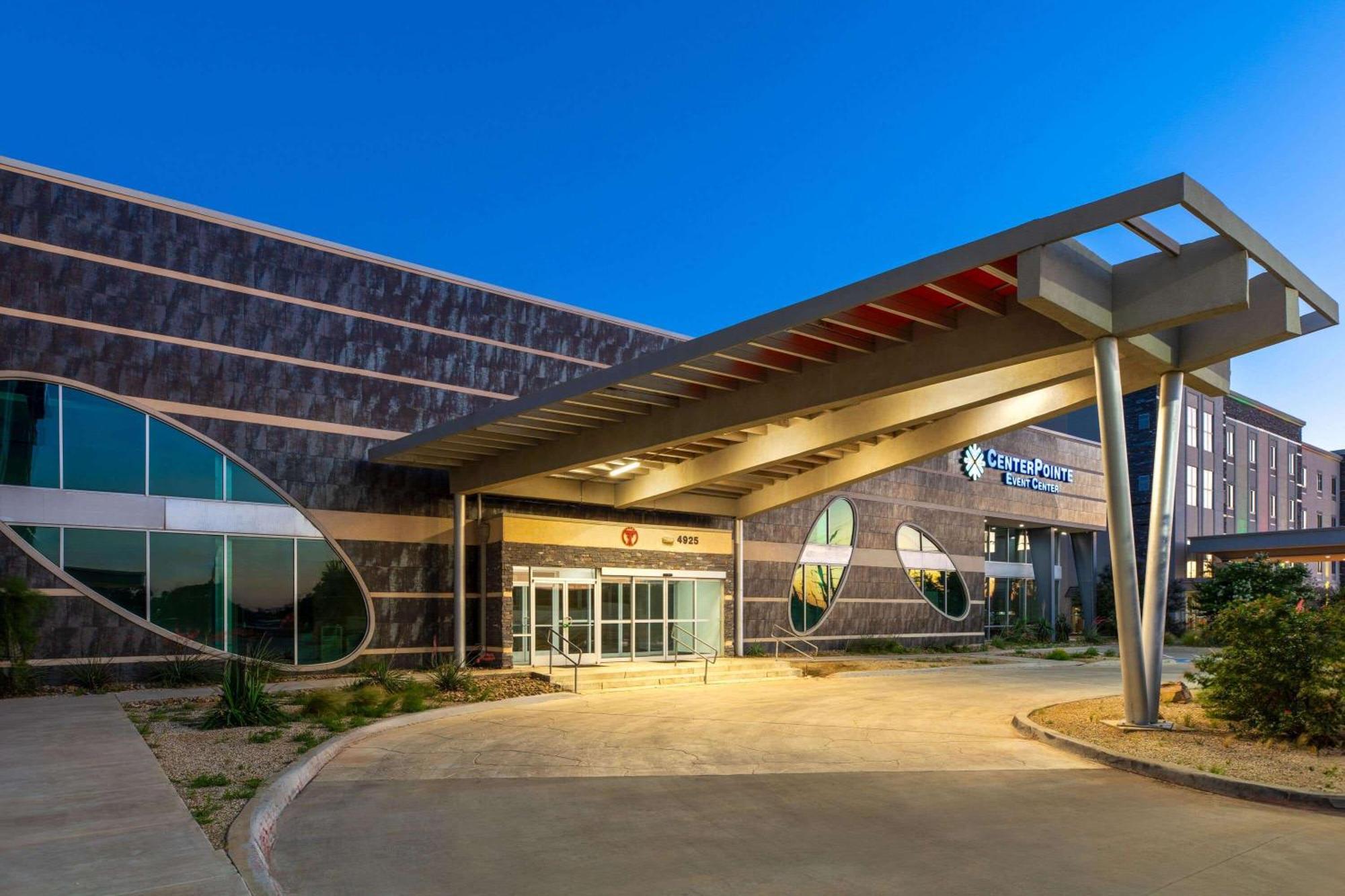 Days Inn & Suites By Wyndham Lubbock Medical Center Экстерьер фото