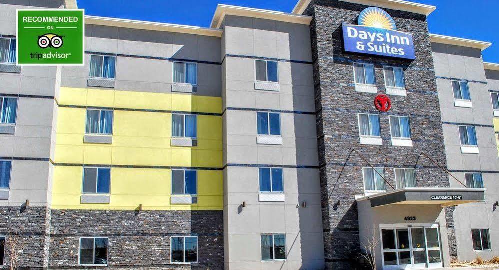 Days Inn & Suites By Wyndham Lubbock Medical Center Экстерьер фото